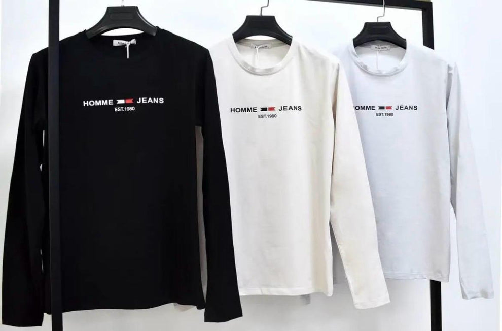 Script Graphic Long-Sleeve