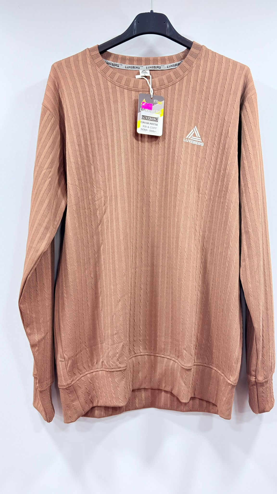 Luxeberg Textured Long-Sleeve Crew Neck Pullover