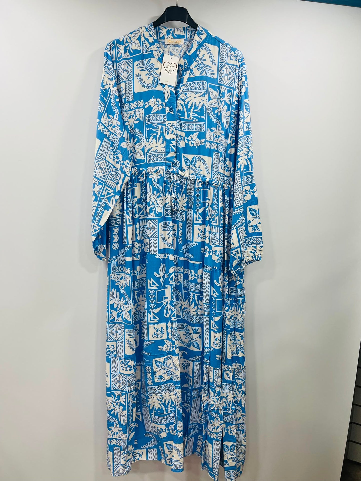 Geometric Patterned Mandarin Collar Resort Gown