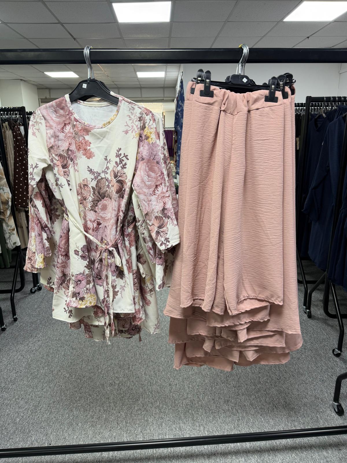 Casual Long Sleeve Blouse and Skirt Combo - MANSURI FASHIONS