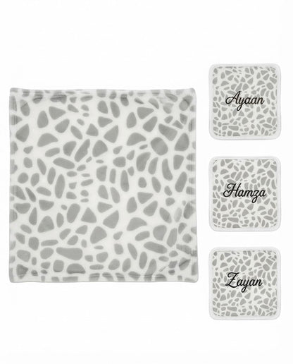 Personalised Baby Giraffe Print Blanket | Soft Fleece Baby Blanket - MANSURI FASHIONS